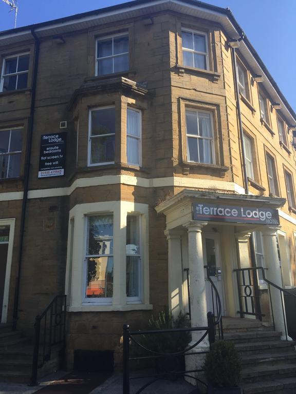 The Terrace Lodge Hotel Yeovil Bagian luar foto